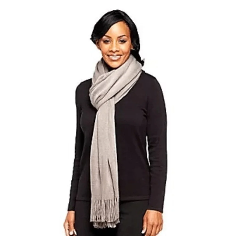 Layers by Lizden Marvelush Soft Fringed‎ Scarf Champagne Beige 18x84 NWT
